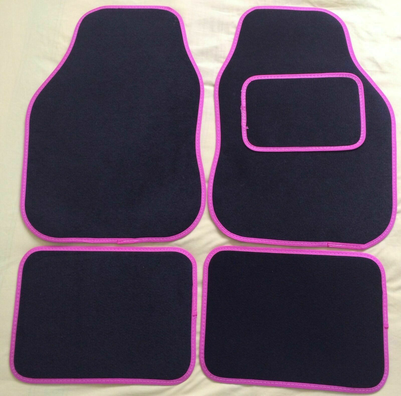 Chevrolet Universal Carpet Floor Mats – Black With Yellow Trim, Front & Rear Set
